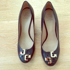 Tory Burch Black Leather Wedges Size 10